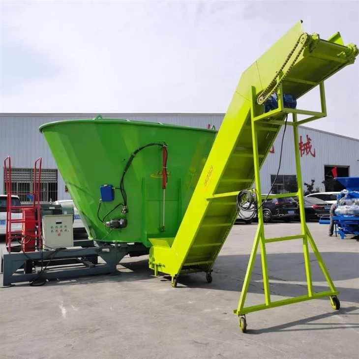 Cattle Feed Mixer